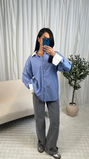 Chemise bleue à rayures