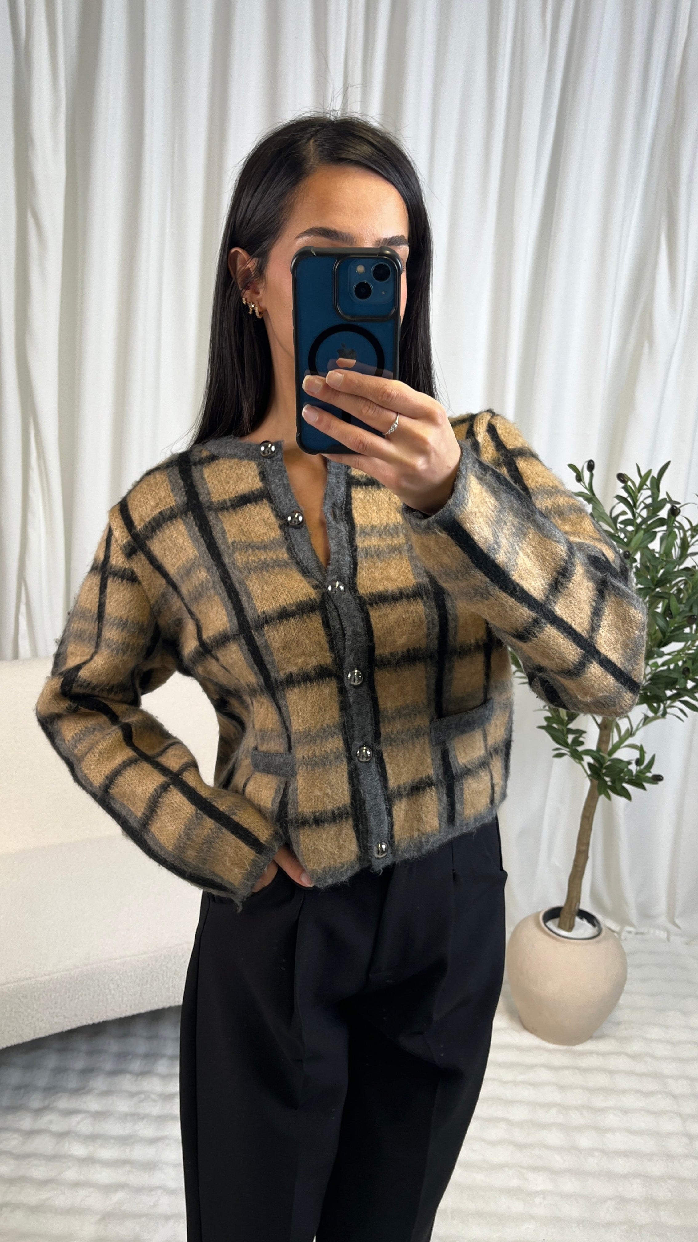 Cardigan à carreaux